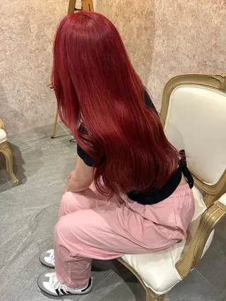 カラー ロング シャドールーツ earth　深川愛実のヘアスタイル