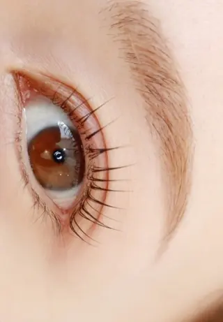 マツエク・マツパ 木村 亜衣の眉毛・アイブロウイメージ