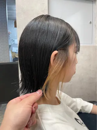 カラー 鈴木 春衣のヘアスタイル