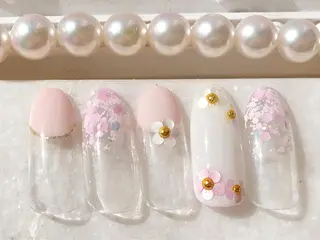 ネイル Satomi  のネイルデザイン