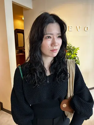 ミディアム 透明感/レイヤー/ 武士るな🌿‬のヘアスタイル