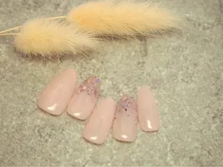 ネイル 鈴木 麻里のネイルデザイン