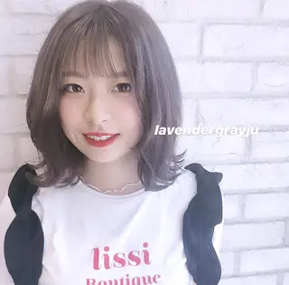 ミディアム カラー misaki🎀 まろみ透け感カラーのヘアスタイル