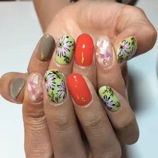 ネイル g-up nail所属・米田 律子のネイルデザイン