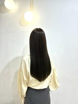 セミロング カラー ハナダ メイのヘアスタイル