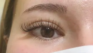マツエク・マツパ Carat Eyelash&Eyebrow 市川店所属・時田 友美のマツエク・マツパデザイン