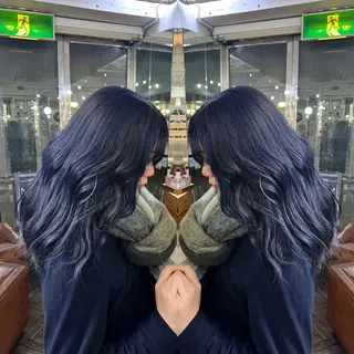 ロング カラー レイヤー/ボブ/ ミニボブ/AOIのヘアスタイル