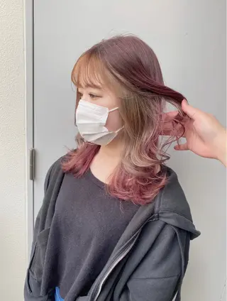 ロング カラー ハイトーンカラー 🦄レイヤーカットのヘアスタイル
