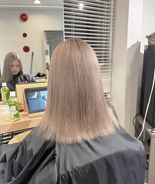 ミディアム カラー ROBIN所属・指名数No.1 /NAOYAのヘアスタイル