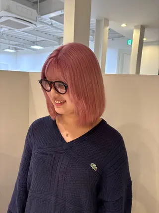 カラー やの こはくのヘアスタイル