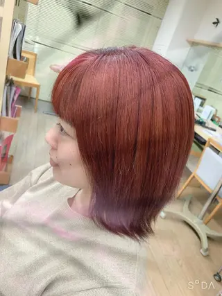 ミディアム カラー 折田 真優のヘアスタイル