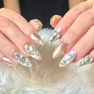 ネイル hohomi .のネイルデザイン