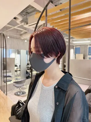 ショート カラー ROAMER スタイリストのヘアスタイル