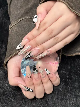 ネイル AConNailSalon所属・ACon NailSalonのネイルデザイン