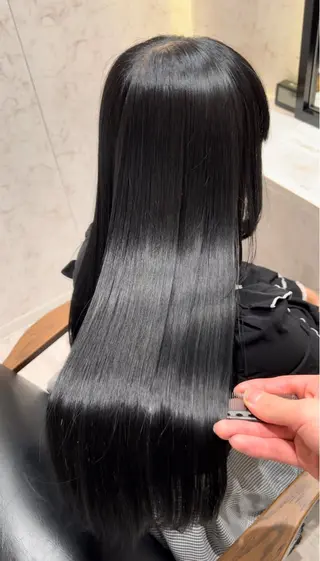 ロング 髪質改善ストレート Kantaのヘアスタイル