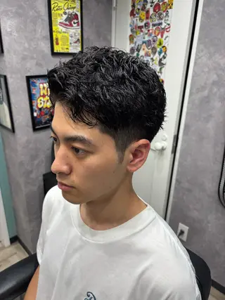 メンズ damdee tokyo錦糸町店所属・メンズ錦糸町 フェードしゅんのヘアスタイル