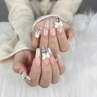 ネイル QUEENSNAIL STUDIOのネイルデザイン