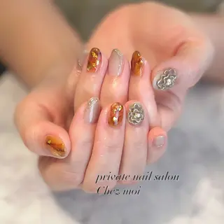 ネイル KOMINE TOMOKOのネイルデザイン