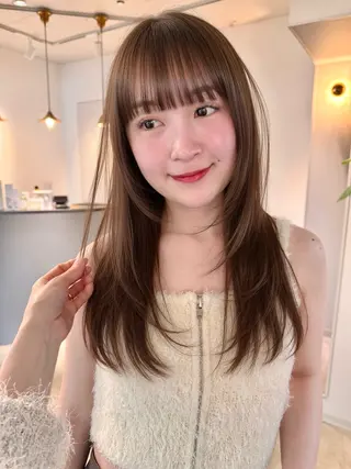 セミロング SALOWIN表参道ANNEX店所属・表参道🪞垢抜けヘア 🤍mizukiのヘアスタイル