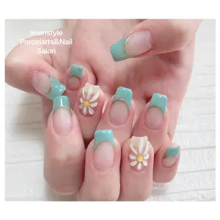 ミディアム ネイル 👑enen style👑のネイルデザイン