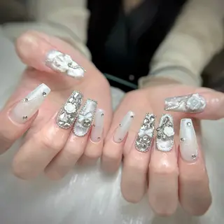 ネイル Michi_Nails_Salon所属・Michi Nail Staffのネイルデザイン
