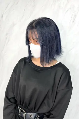 ミディアム カラー シールエクステ特化 ハイトーン、NANAのヘアスタイル