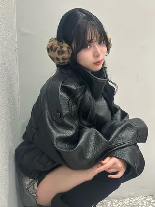 ロング 𝑴𝑶𝑲𝑨渋谷 トレンド韓国ヘア🩷のヘアスタイル