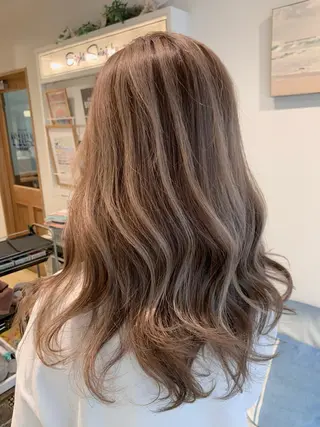 セミロング 渋谷ハイトーン/ デザインカラー阿部のヘアスタイル