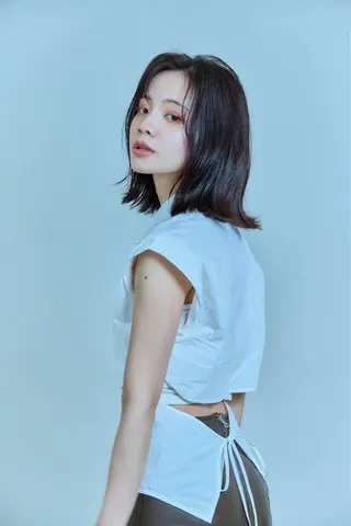 ミディアム 中谷 瑞稀のヘアスタイル