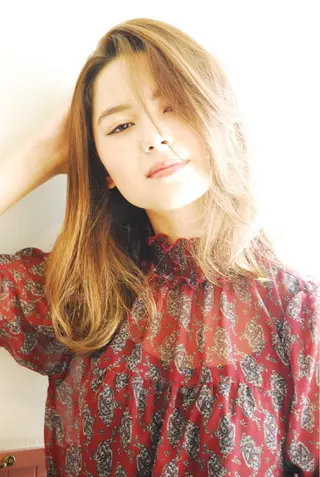 セミロング カラー パーマ ヘアアレンジ 表参道Lise おおいしおりのヘアスタイル