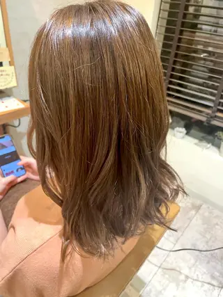 ミディアム 小川 夏生のヘアスタイル