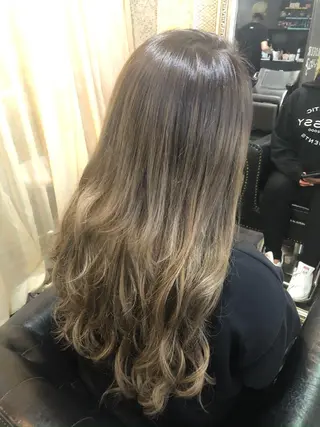 セミロング カラー ヘアアレンジ Femme woman所属・Femme ♡AIRIのヘアスタイル