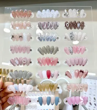 ネイル 🌸Elsias momokoのネイルデザイン