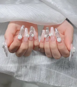 ネイル Lee Nails チップ長さだし専門店のネイルデザイン
