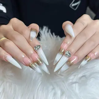ネイル Julli NailStudioのネイルデザイン