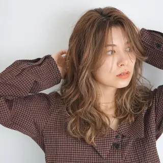 ミディアム カラー パーマ 髪質改善ストレート✨ パーマヘア✨YUKIのヘアスタイル