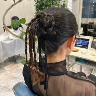 ヘアアレンジ 🫧透け感⋆艶髪💎 山口アヤカのヘアスタイル