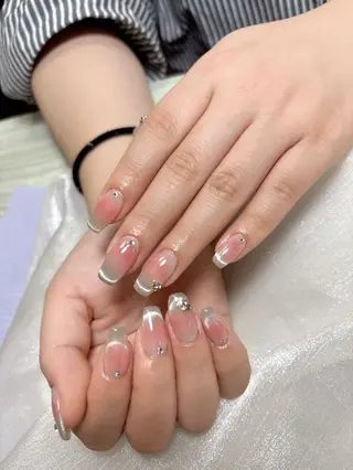 ネイル ENsalon AKIRAのネイルデザイン