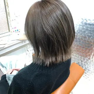 ミディアム ＨＩ ROのヘアスタイル
