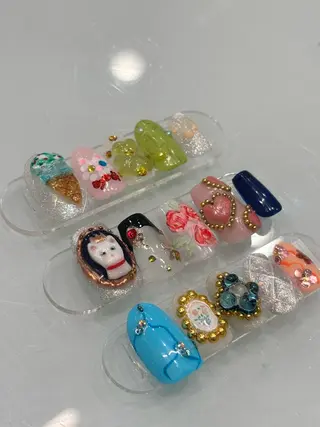 ネイル SHE所属・SHE adusaのネイルデザイン