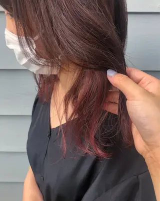 ミディアム 塔崎 りこのヘアスタイル