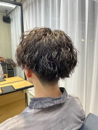 ショート パーマ メンズ RUI⚪️艶髪 ⚪️髪質改善のヘアスタイル