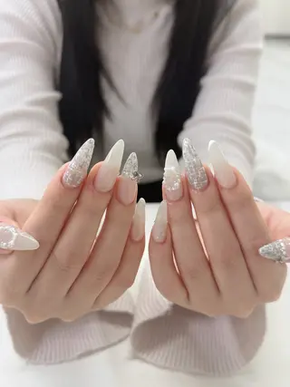 ネイル MARU Nail Salon所属・落合 明日美のネイルデザイン