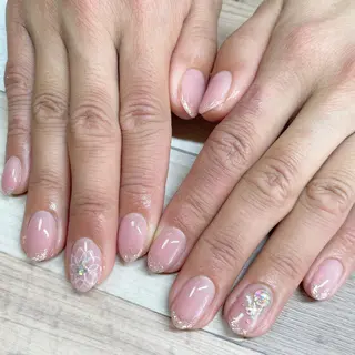 ネイル Nail Blue512所属・Nailist MINORIのネイルデザイン