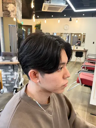 ショート パーマ メンズ 韓国風メンズ/毛流れ ヘアなら須田龍世のヘアスタイル