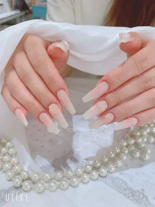 ネイル ネイルサロンAiri 長さ出し·シンプルのネイルデザイン