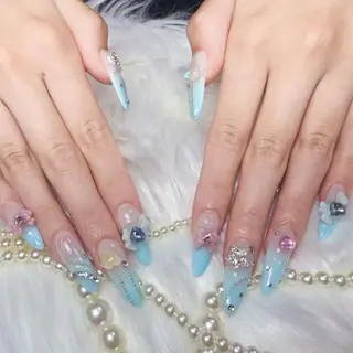 ネイル Diamond 🚢のネイルデザイン