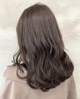 セミロング カラー 🫧透明感カラー🫧 OIKAWAのヘアスタイル