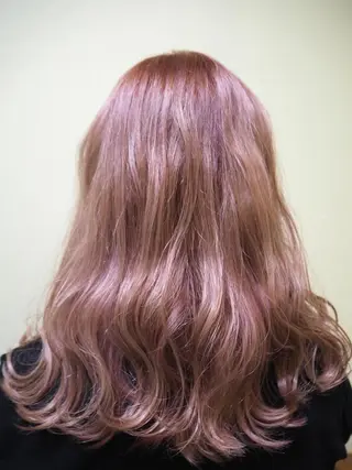 セミロング fuuga春日部店所属・艶髪髪質改善🐰🫧 ai🩵のヘアスタイル