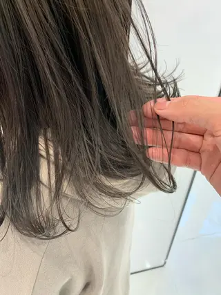 セミロング lamie by melt 吉祥寺 【ラミエ バイ メルト】所属・【ミニモ公認】*似合 わせ職人*滝田拳史のヘアスタイル